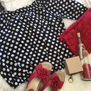 Black w/ white polka dot top